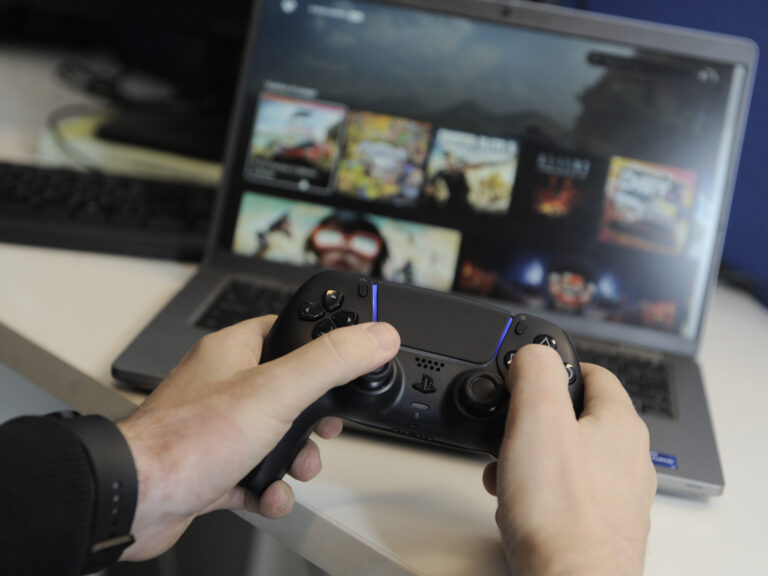 cómo ganar en dólares vendiendo artículos de videojuegos