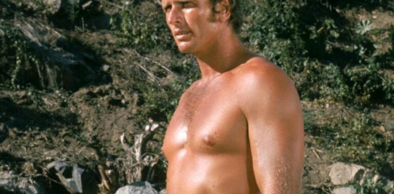 A los 86 años, murió Ron Ely, el actor que le dio un cuerpo escultural a Tarzán en la televisión