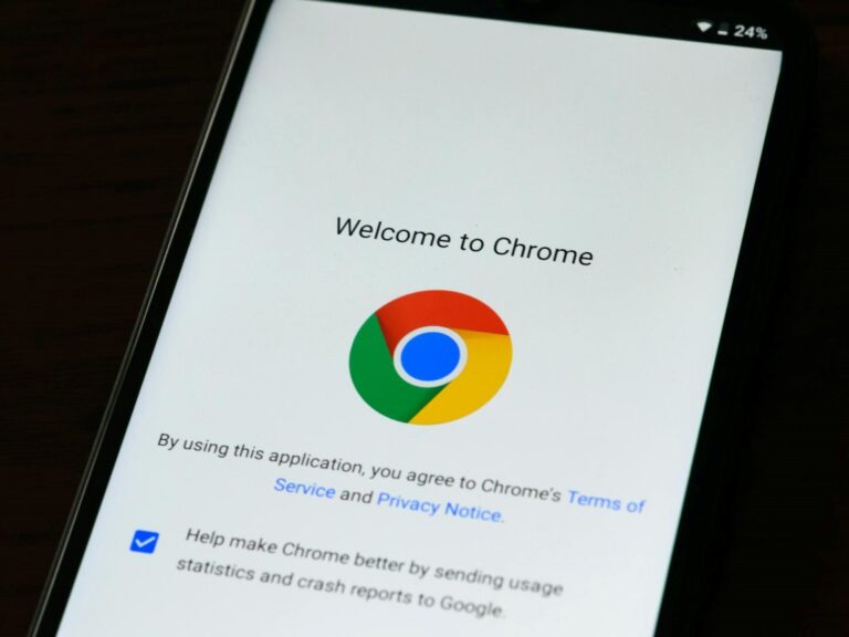 Cómo configurar Google Chrome para que todas las páginas se muestren en modo oscuro