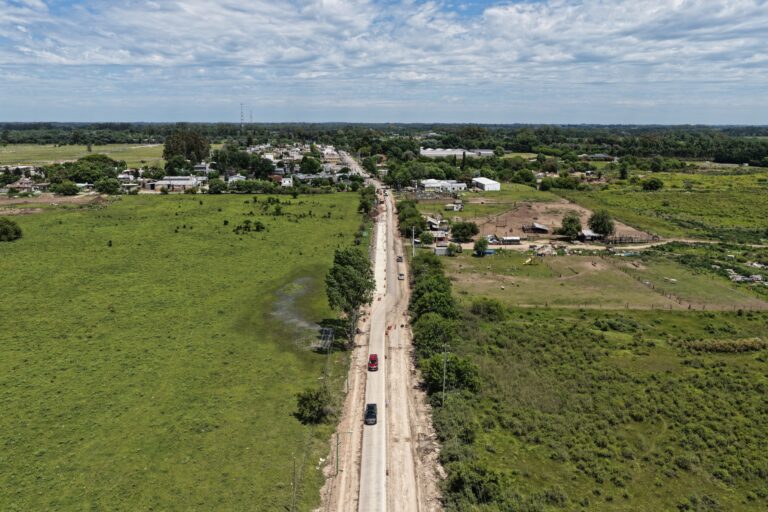 LA RECONSTRUCCIÓN DE LA RUTA 4 SIGUE ADELANTE Y EN ENERO SE HARÁ EL TRAMO FRENTE A LA ESCUELA PARA NO AFECTAR SU FUNCIONAMIENTO
