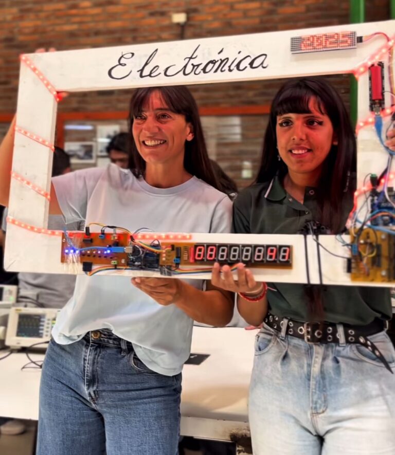 El Municipio y el HCD acompañaron la ExpoTécnica 2025 de la Escuela Luciano Reyes