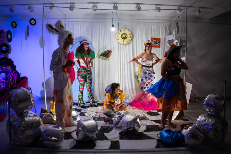 Alumnos del Programa Municipal de Artes Escenotécnicas se lucieron con una gran producción para cerrar el 2025