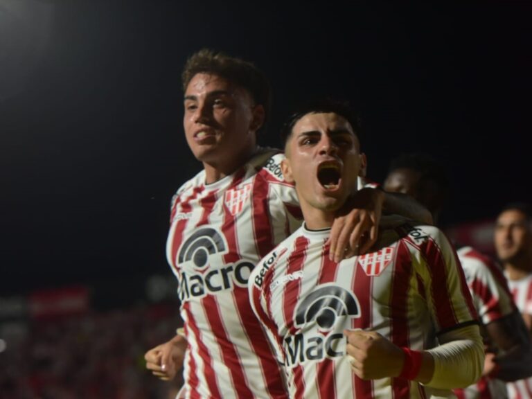 Cerato le dio un triunfo agónico a la Gloria