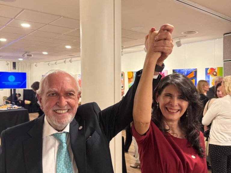 Asumió la reemplazante de Gil Lavedra en el colegio de abogados e hizo reclamos al Gobierno