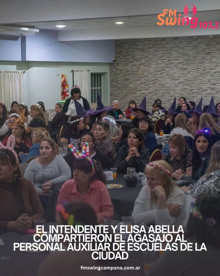 El Intendente y Elisa Abella compartieron el agasajo al personal auxiliar de escuelas de la ciudad